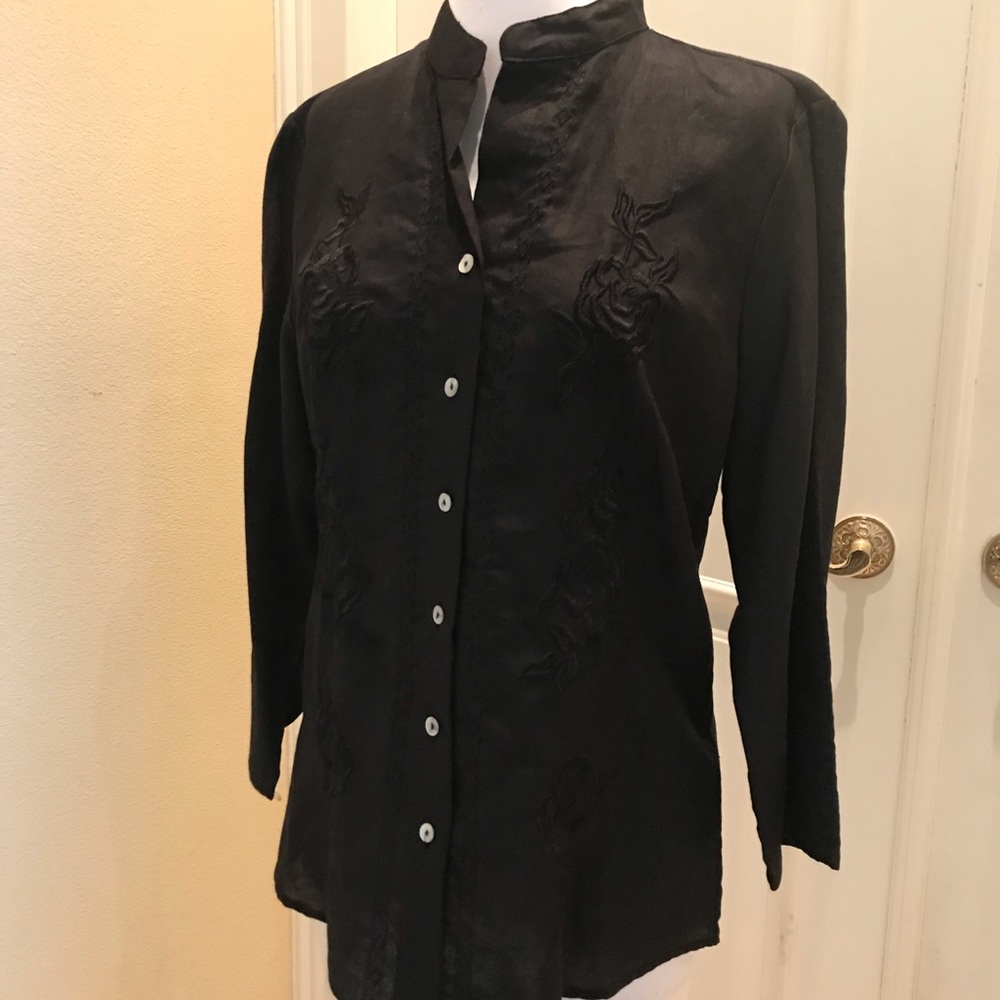 NWT Peter Martin embroidered front linen shirt